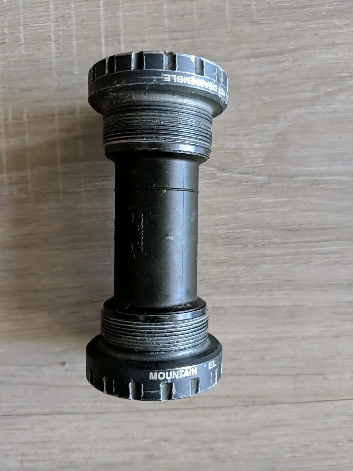 Shimano MTN Bottom Bracket 73mm English Nice BB Bearings Feel Good 