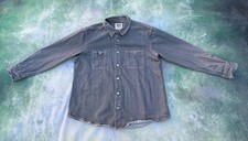 Vintage Levi's Men's Denim Button Up Long Sleeve Shirt Size XL.