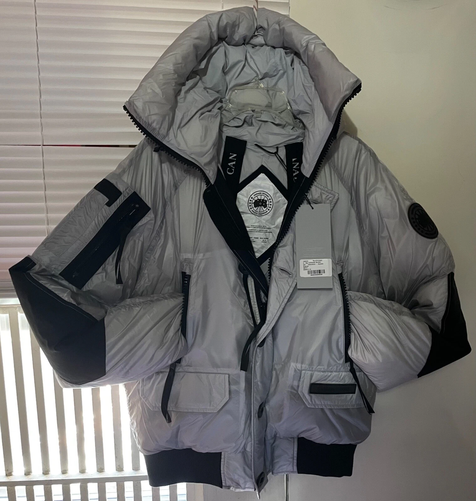 CANADA GOOSE Canda Goose X ray Chilliwack Bomber Jacket Silverbirch Grey Silver XS valore $1295