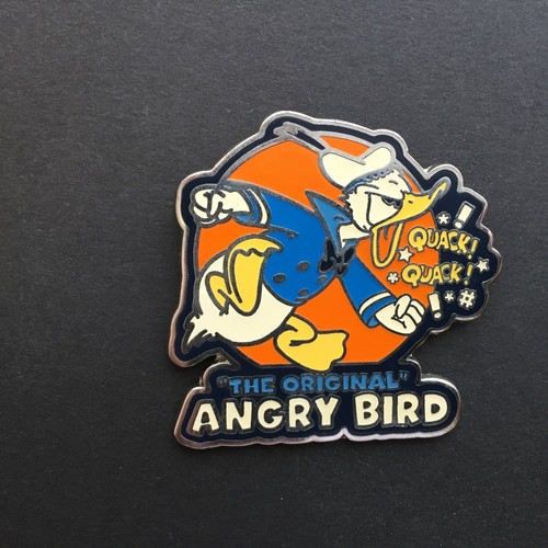 Donald Duck - The Original Angry Bird Disney Pin 96817 - Picture 1 of 2