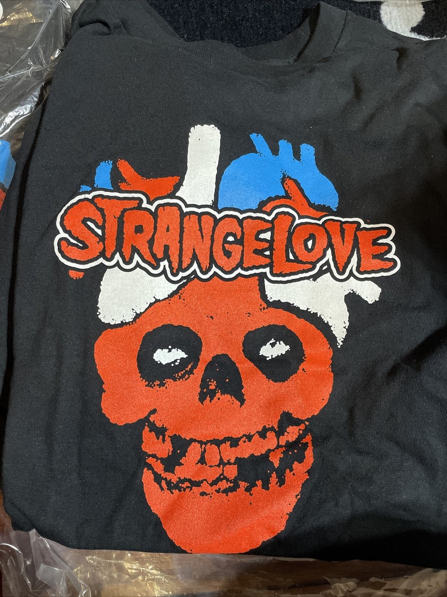 【関税・送料込】Beads stud double sword skull t-shirts Strangelove skateboards Heart Skull Large t-shirt brand new