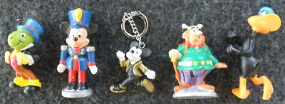 4x Sammelfiguren + Anhänger - Mickey Maus, Majestix, Duffy, ... - Bullyland
