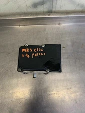 RENAULT CLIO Mk3 1.4 petrolABS Pump