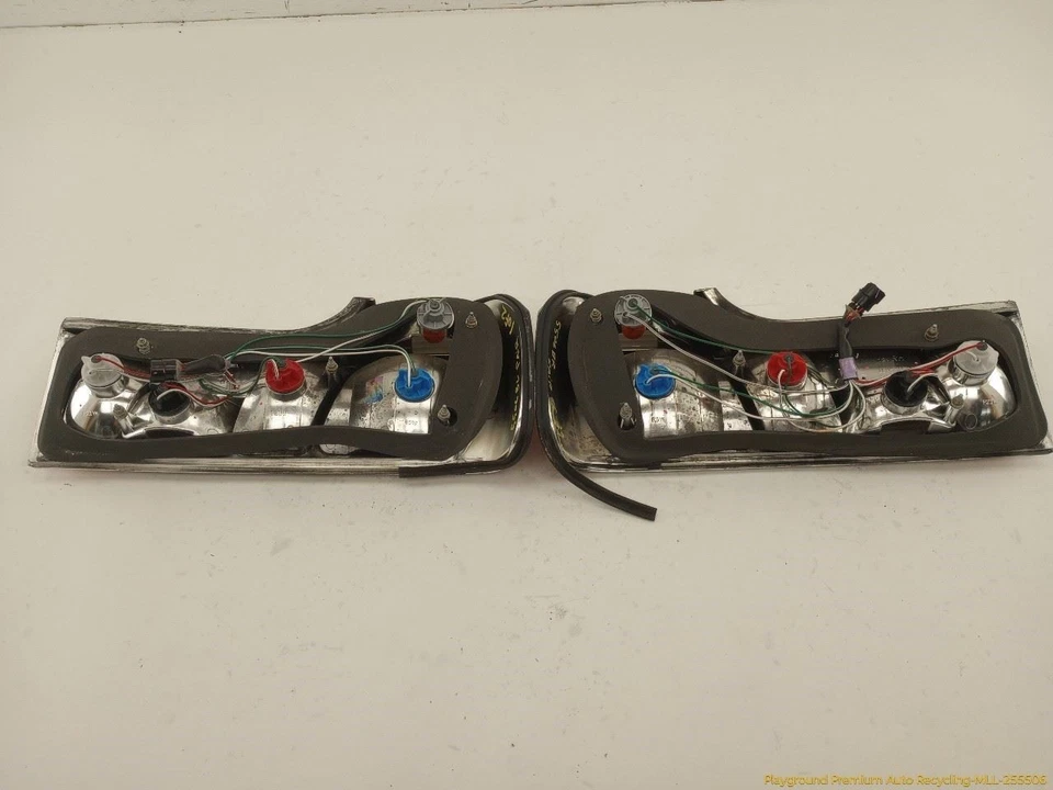 Пара левых и правых задних фонарей для седана BMW 735i E32 подходит для 1988–1994 88 89 90 - Изображение 2 из 4