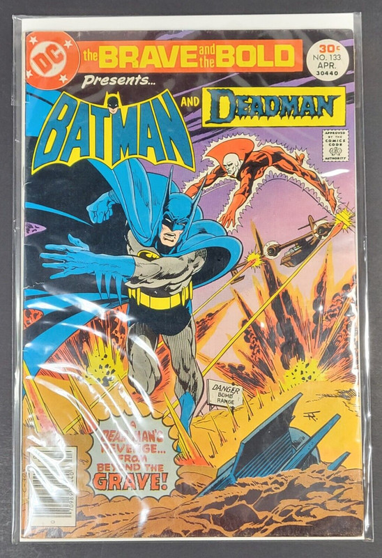 DC Comics The Brave and the Bold 133 FN & Darkest Night Batman 2+3 NM 3 Book Lot