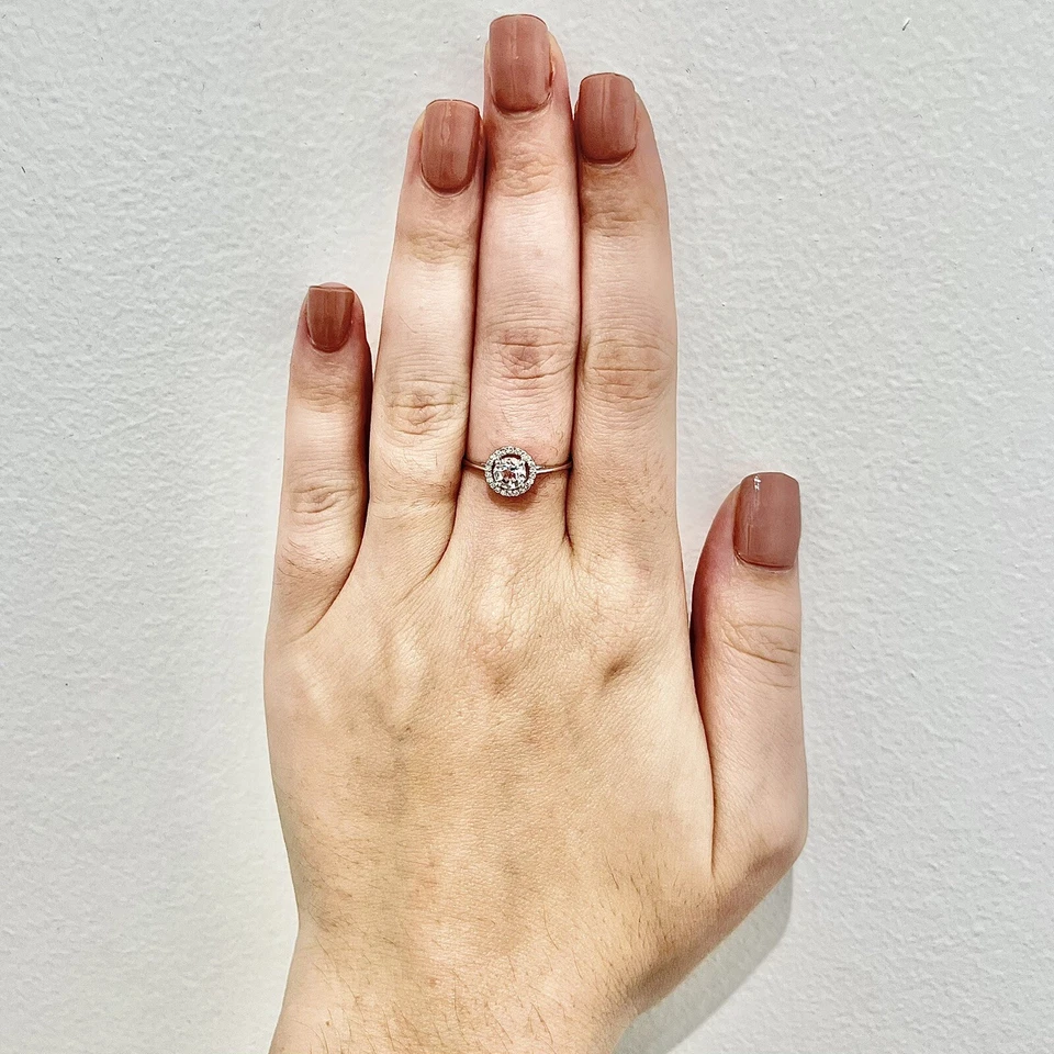 Anillo Halo Topacio Blanco Redondo 14K - Anillo Topacio Blanco Oro Blanco - Anillo Halo Diamante Foto 2 de 4