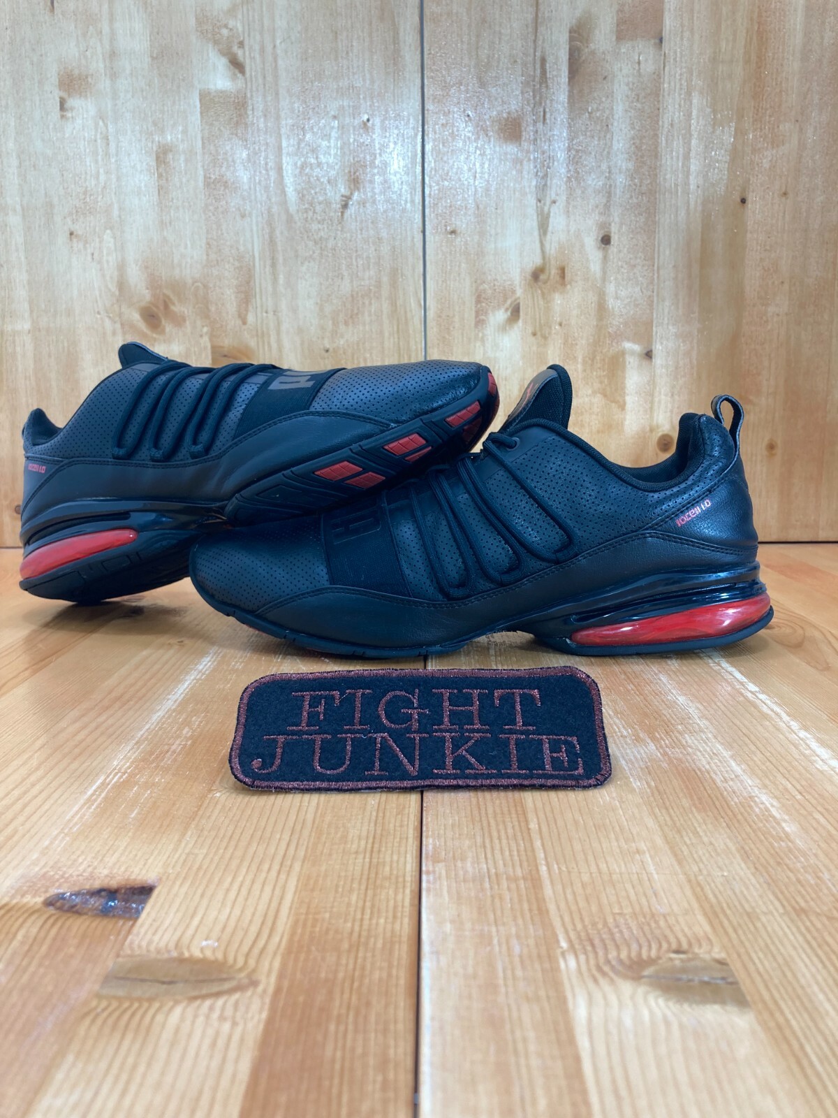 Leather Shoes Sneakers Black 