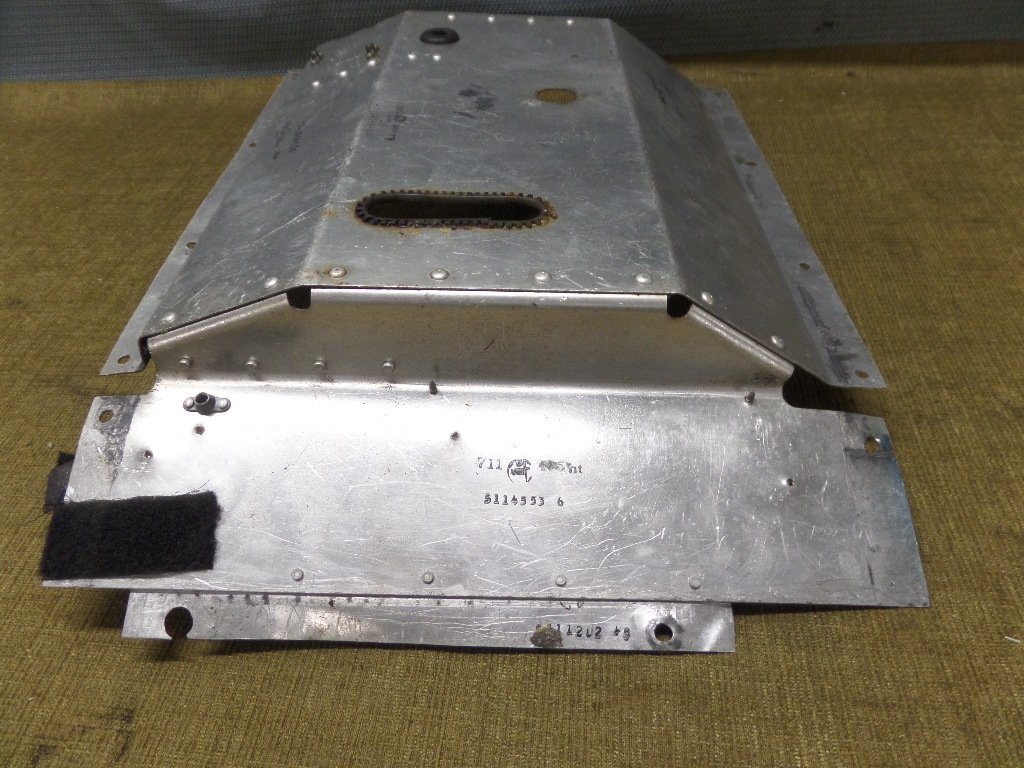 TWIN CESSNA 414 AIRCRAFT RIGHT FLOOR BOARD PAN 5114553-14 | eBay
