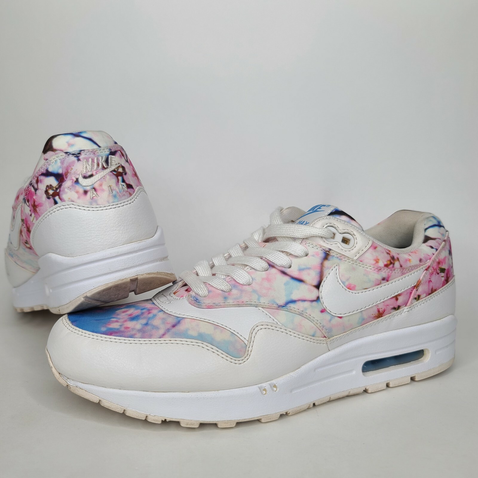 nike women's air max 1 premium lt armory blue