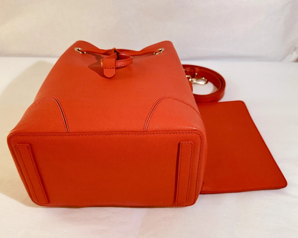 Furla  Stacy Medium Bucket Bag, Arancio - Image 3 of 4