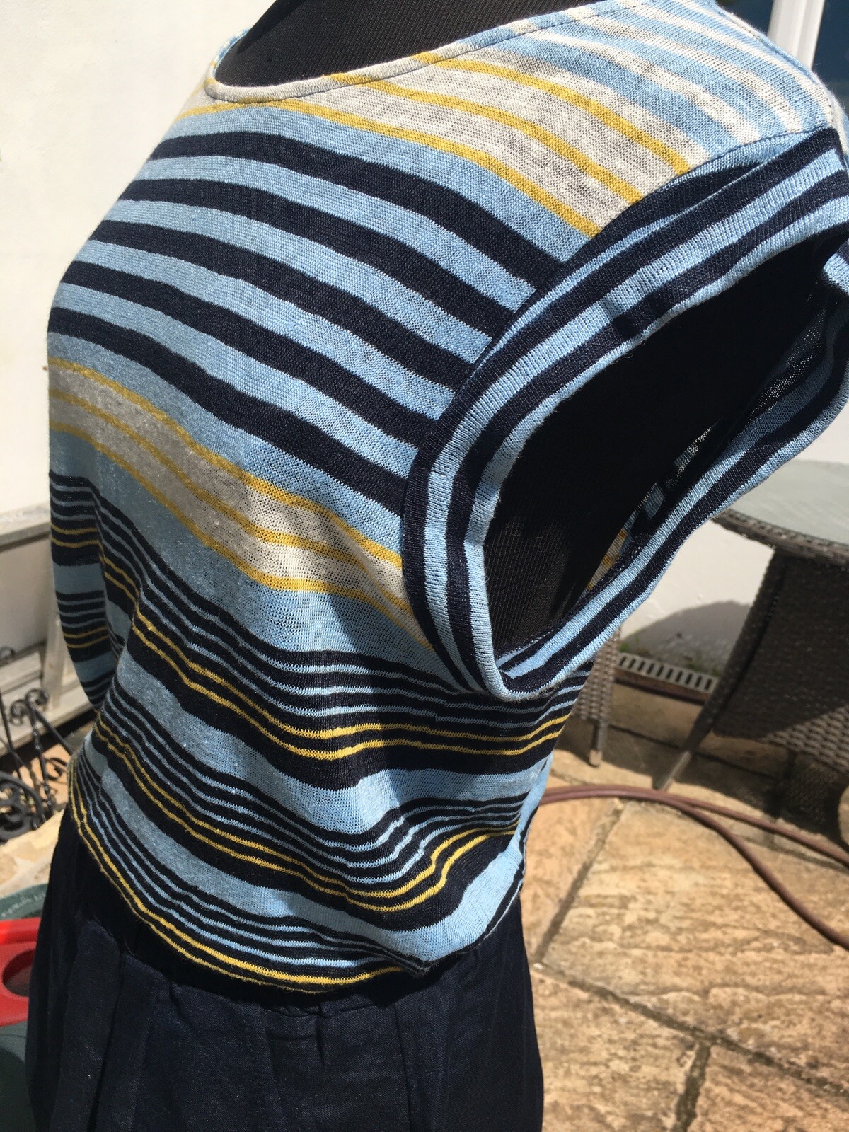 Picture 3 of 12