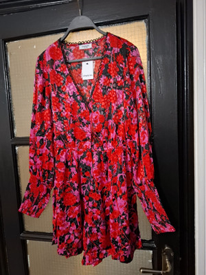 SIMPLY BE, Women Jumpsuit Pink Floral UK