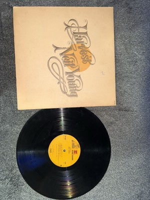 NEIL YOUNG Harvest LP 1972 1ST PRESS w/ INSERT & INNER Textured Gatefold VINYL