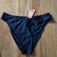 NWT Cupshe One Piece Bikini Swimsuit Bottom Jojo Fletcher Size Large Black