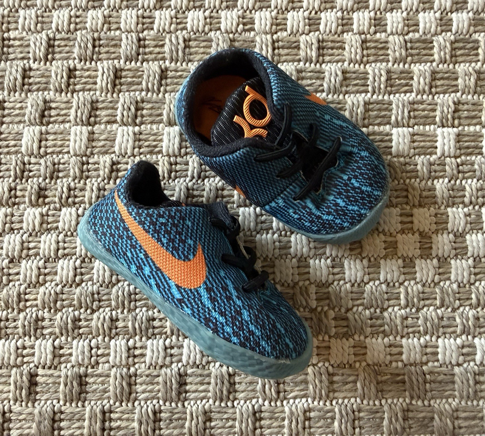 Crib Sneakers Blue Lagoon 768865-480
