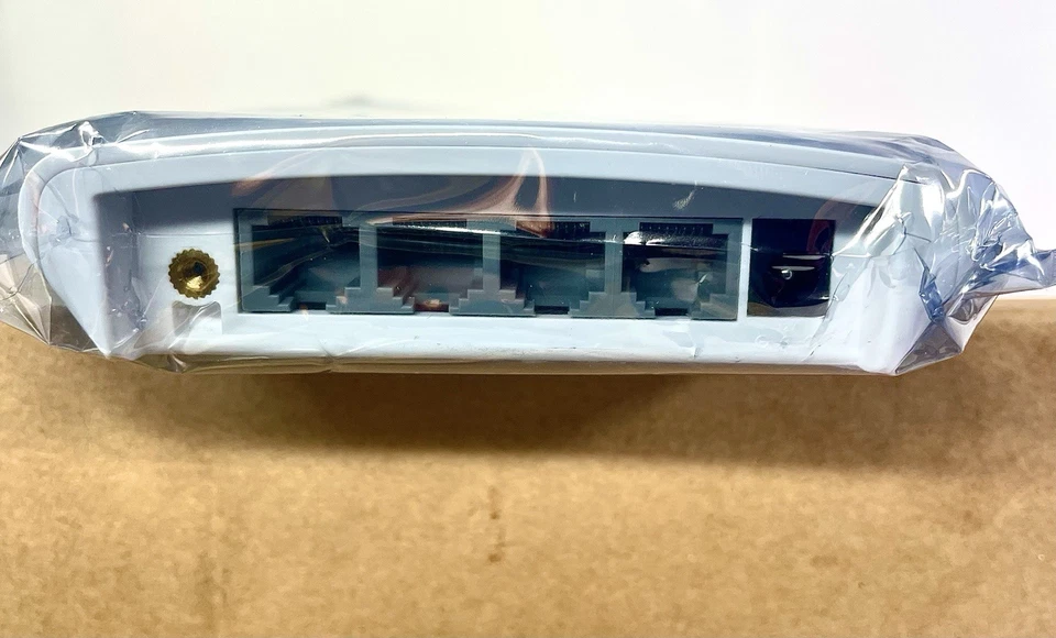 Fortinet FAP-C24JE-A FORTIAP-C24JE Wireless Access Point New in Box - Image 3 of 4