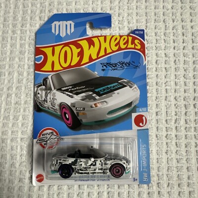 Hot Wheels HW J-Imports 4/10 '91 Mazda MX-5 Miata 119/250 Ryu's