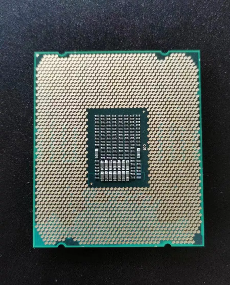 Intel core i9-10980xe extreme edition lga2066, 18 x 3000 €400 №5080311 in  Limassol - Other - sell, buy, ads on bazaraki.com