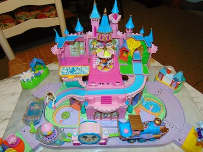 disneyland polly pocket