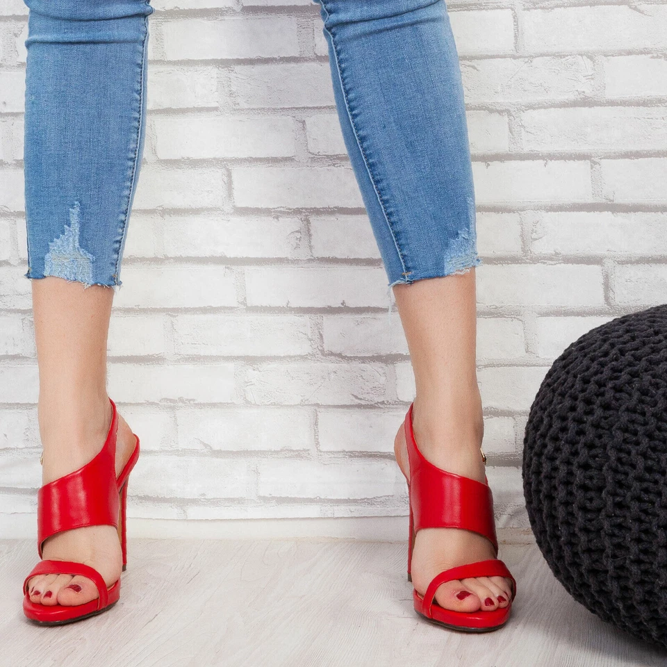 Sandali Rossi in Ecopelle Con Cinturino e Ampia Fascia Tacco a Spillo 12 cm -37- - Immagine 2 di 4