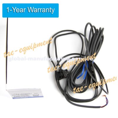 NEW Omron EE-SPW321 Photoelectric Sensor