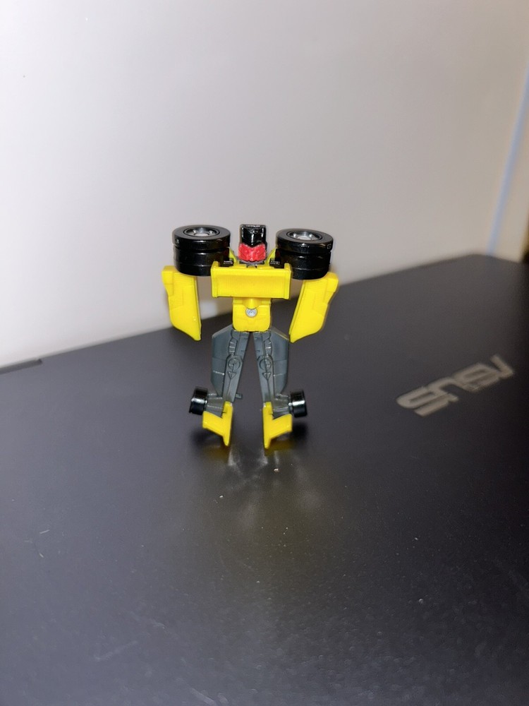 Transformers Armada Mini-Con Mirage 2002 Race Team Skyboom Shield