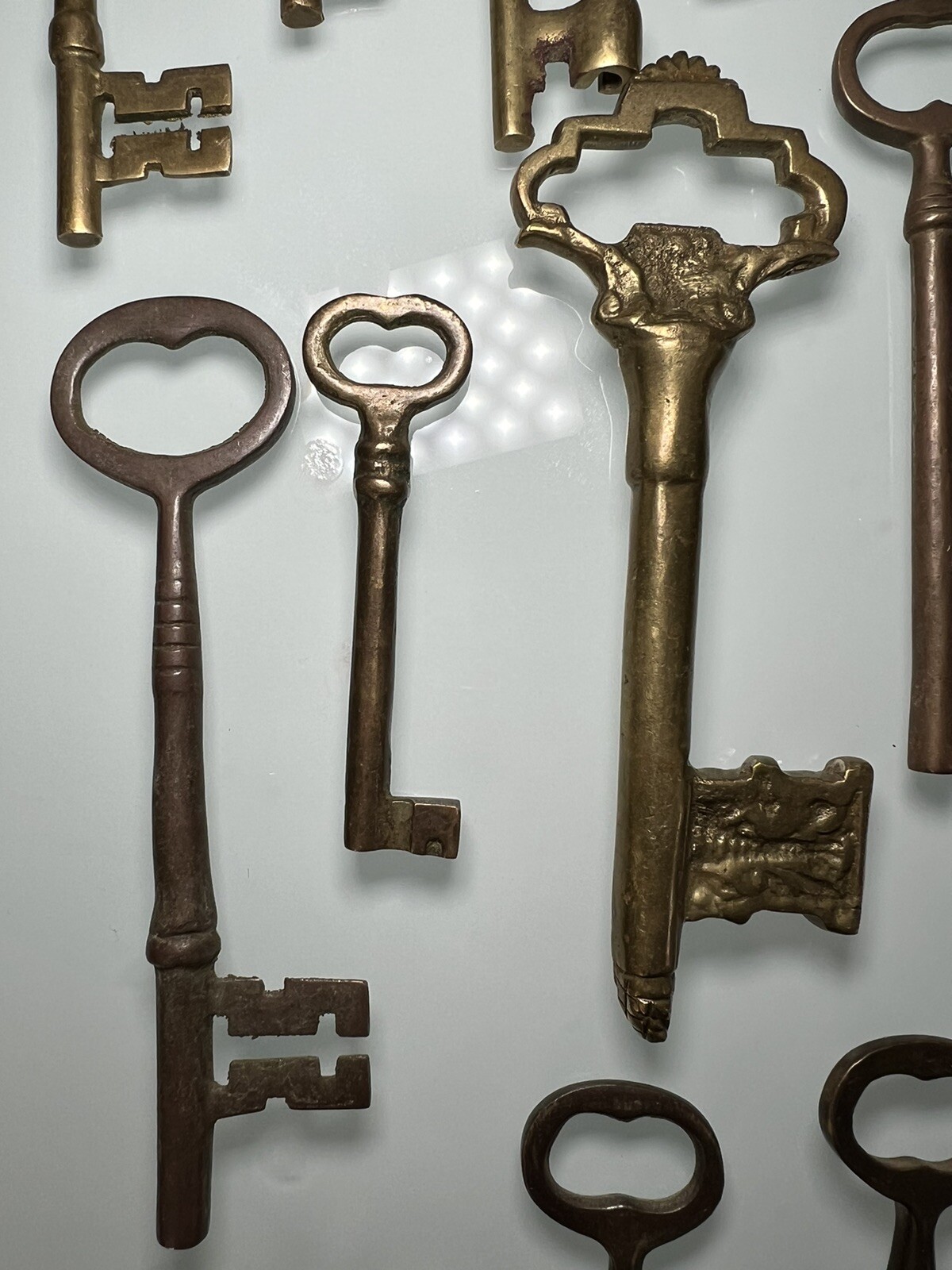Lot Of 18 Antique Keys Brass Cast Iron Keys Skeleton Keys French Keys ...