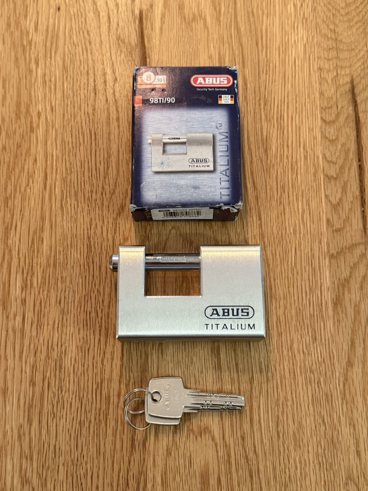Abus Titalium 98TI Padlock 90mm 98TI/90 - Brand New Box Damaged 5