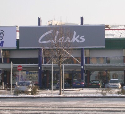 Photo 6x4 Clarks Shoes - Crown Point Retail Park Leeds/SE3034  c2009