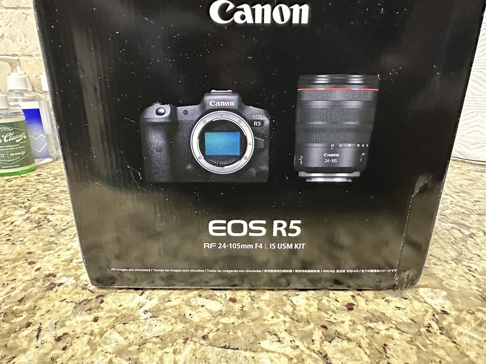 Canon EOS R5 45.0MP Mirrorless Camera Black (RF 24105mm f/4 L IS USM