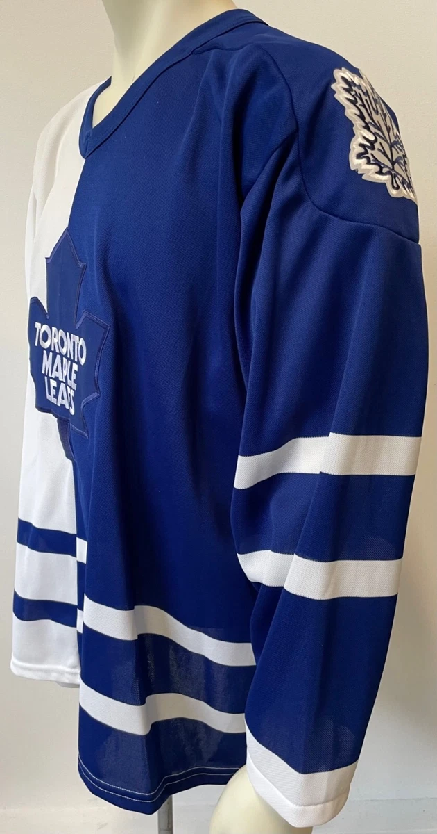Toronto maple leafs home and hotsell away jerseys