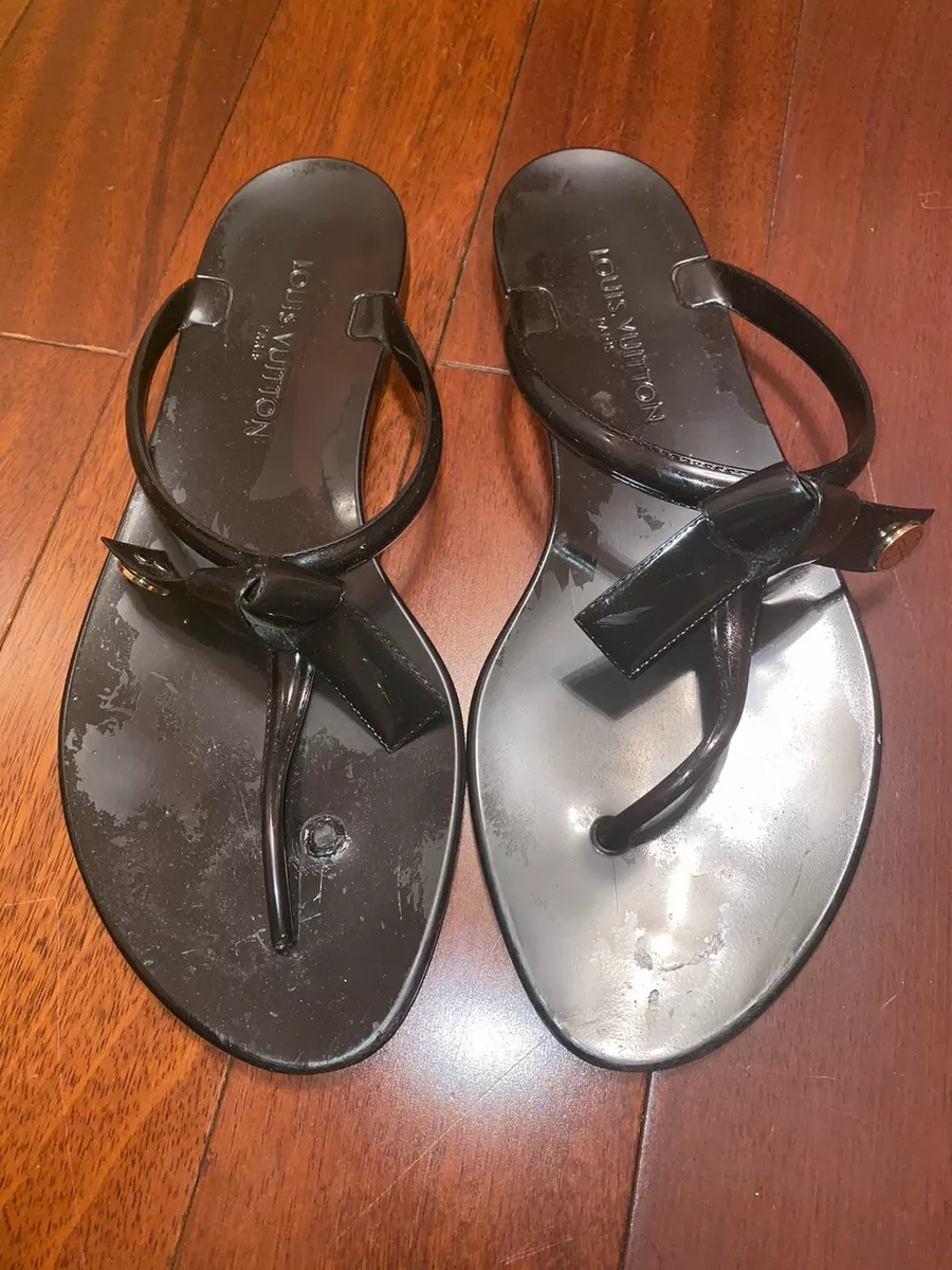 Louis Vuitton Thong Sandals