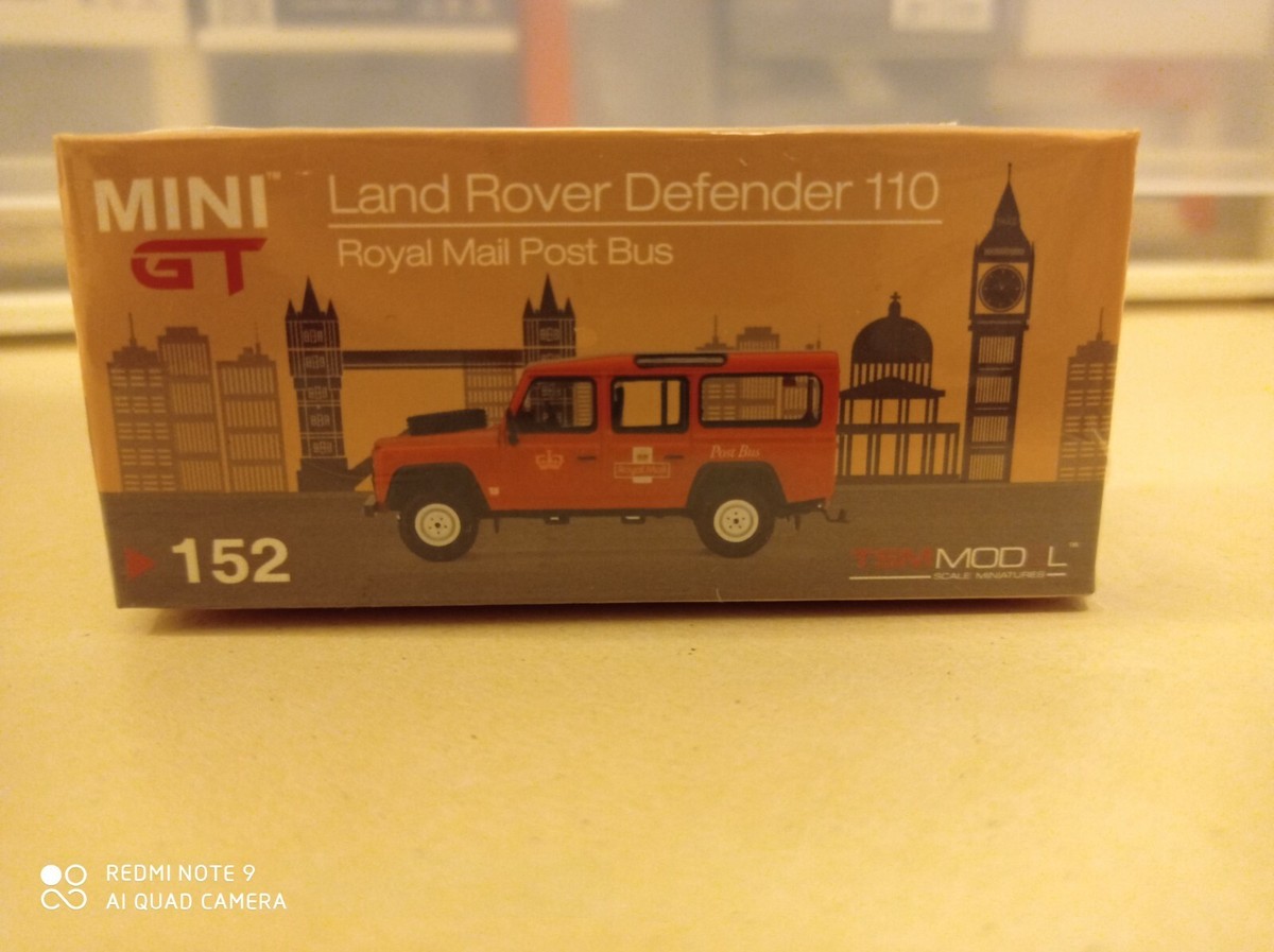 MINI GT 152 Land Rover Defender 110 UK Royal Mail Post Bus