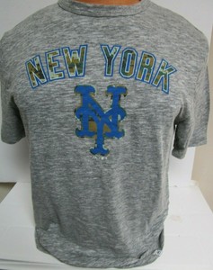 grey mets shirt