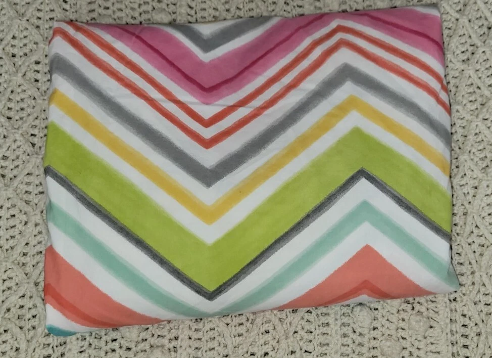EUC Pottery Barn PB Teen Rainbow Chevron Twin Cotton Duvet Cover