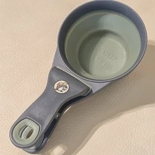 Bucees Clip Scoop Pet Food 1 Cup Collapsible Silicone Food Measuring Dog/Cat Etc