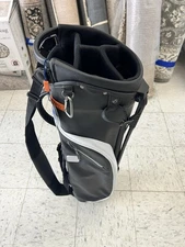 NEW Stitch SL2 Golf Bag Black/Onyx Carry Stand Bag Single & Double Strap.