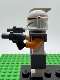 Lego Star Wars Minifigure: Clone Trooper Commander Cody 212th Sw0196