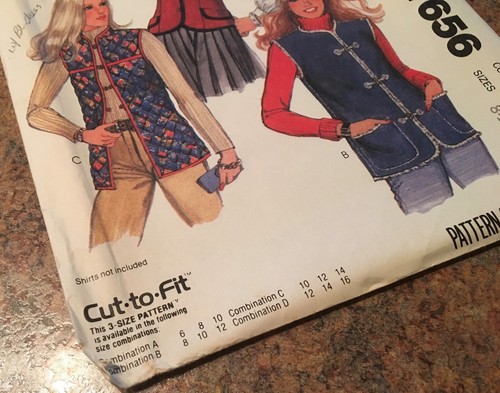 UNCUT McCall's "Cut to fit" misses vest 3 different styles #7656 sizes 8 thru12 - Picture 3 of 9