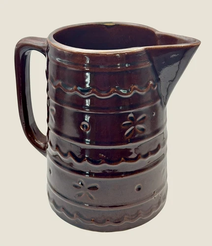 Vintage 1950’s Marcrest Daisy Dot Stoneware 8” Pitcher [1143]