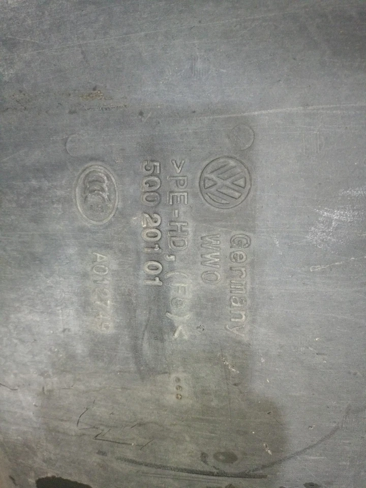 5Q0201060CH DEPOSITO COMBUSTIBLE / CESTA 26 / 5Q0201060CH- 5Q0201060GF / 5039291 - Imagen 4 de 4