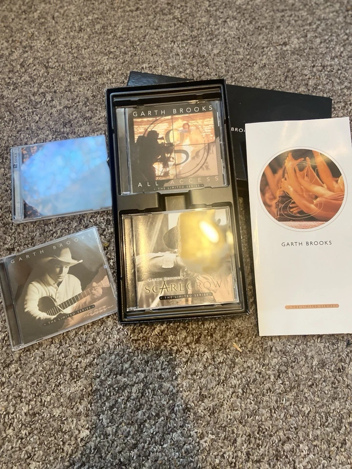 garth brooks cd box set - Image 4 of 4
