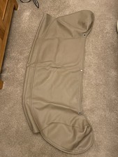 Mgf Tonnaeu in Beige