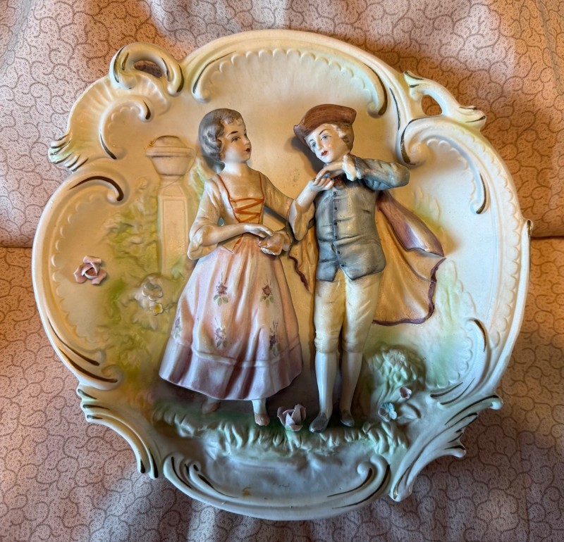 Vintage Napco Ware Japan 3439 Romantic Couple Wall Plaque Boy Girl Relief Wall H
