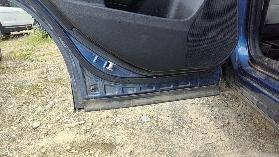 14 SUBARU FORESTER Rear Door Drivers Side (No Shipping) Foto 3 de 3