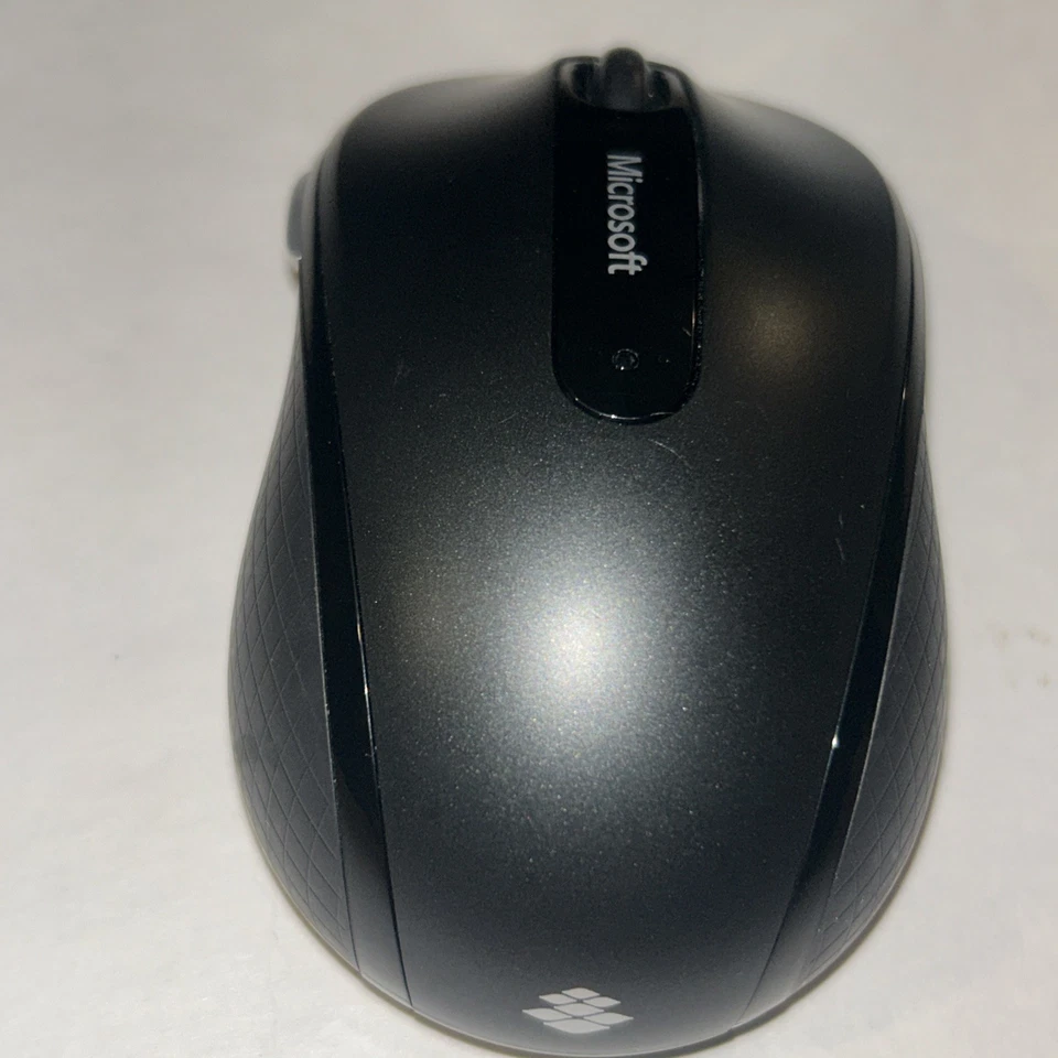 Microsoft Wireless Mobile Mouse Bluetrack 4000 Model 1383 no dongle.  - Image 3 of 4