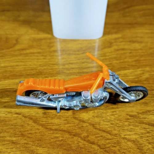 Hot Wheels Vintage RRRumblers Road Hog Orange USA 1971 Redline Era Motorcycle