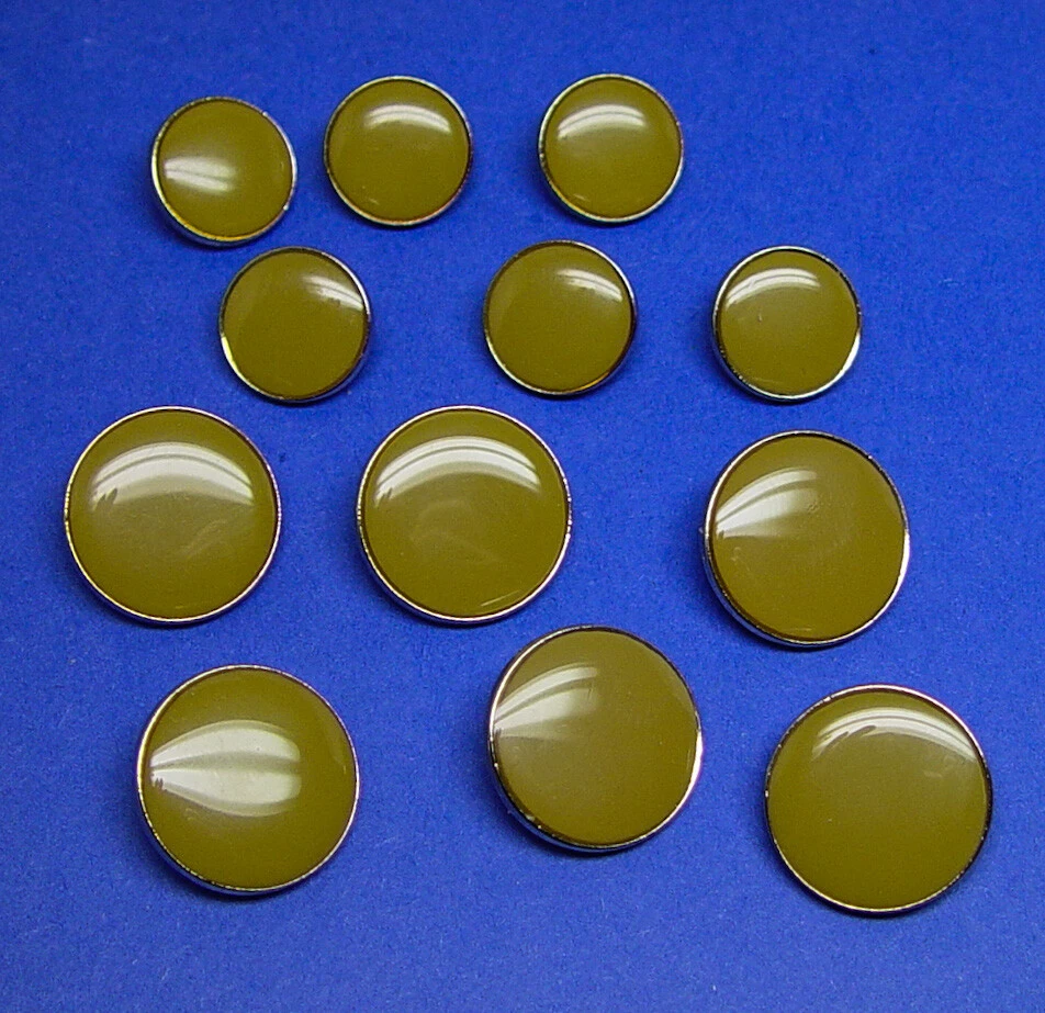 12 SARTORIALE Mustard color Acrylic Faced jacket replacement buttons Good Cond.  - Image 3 of 4
