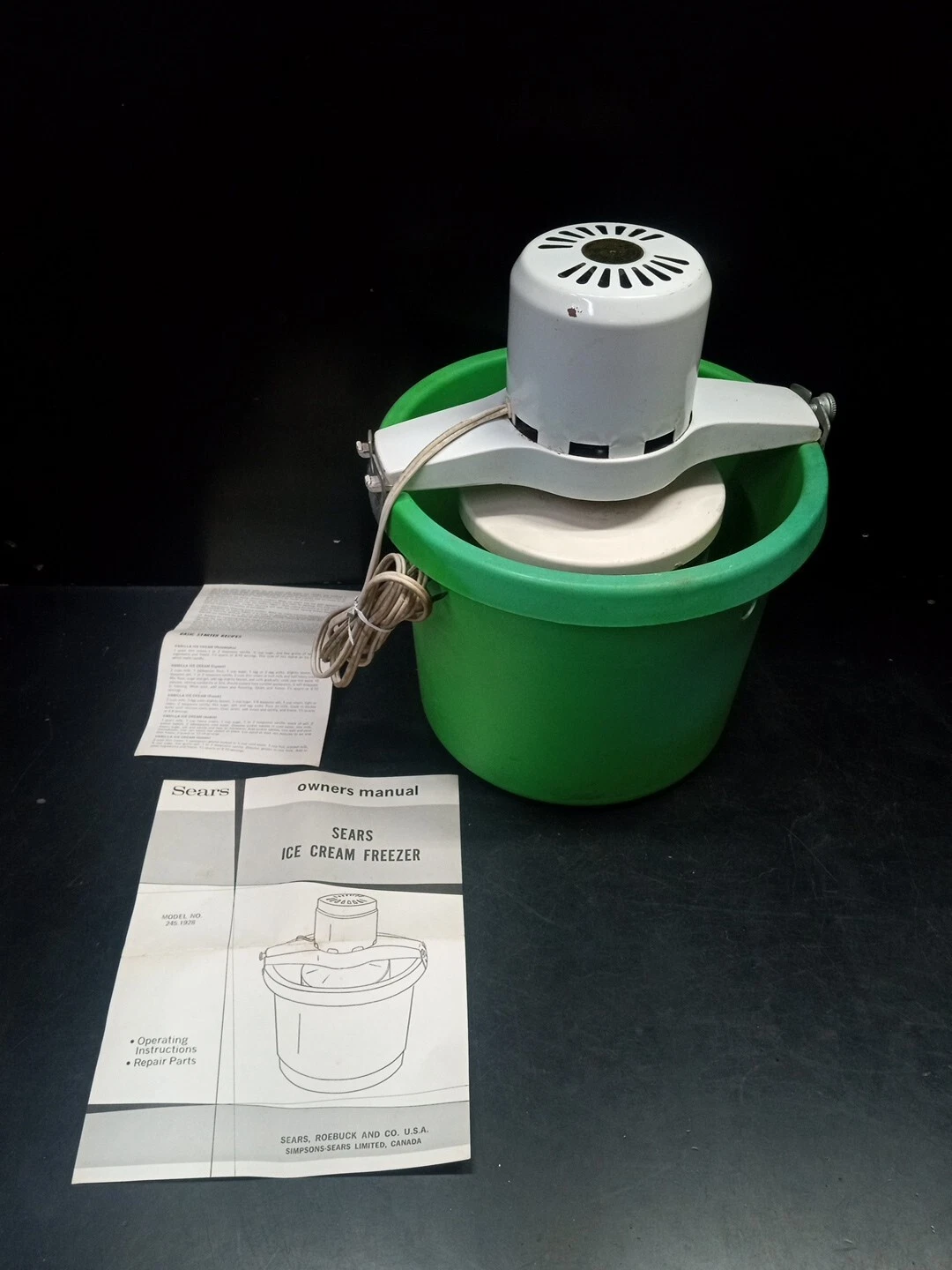 Vintage Sears Roebuck Electric Ice Cream Freezer Maker Model 245.1928 USA 4qt