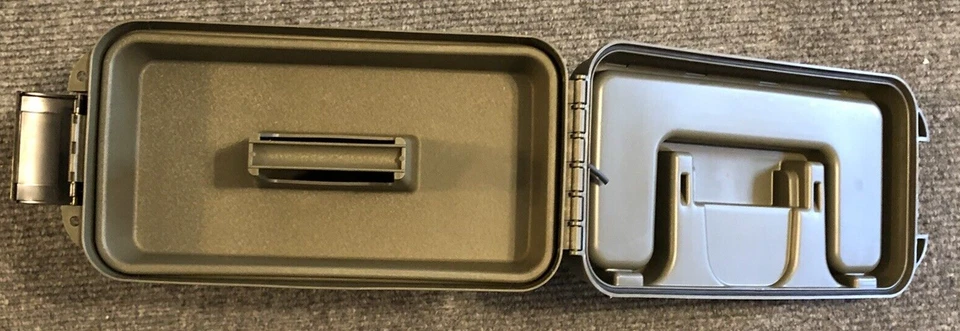 Flambeau Dry Box Fly Fishing Removable Tray Resin Portable Gear Olive Green - Image 2 of 3